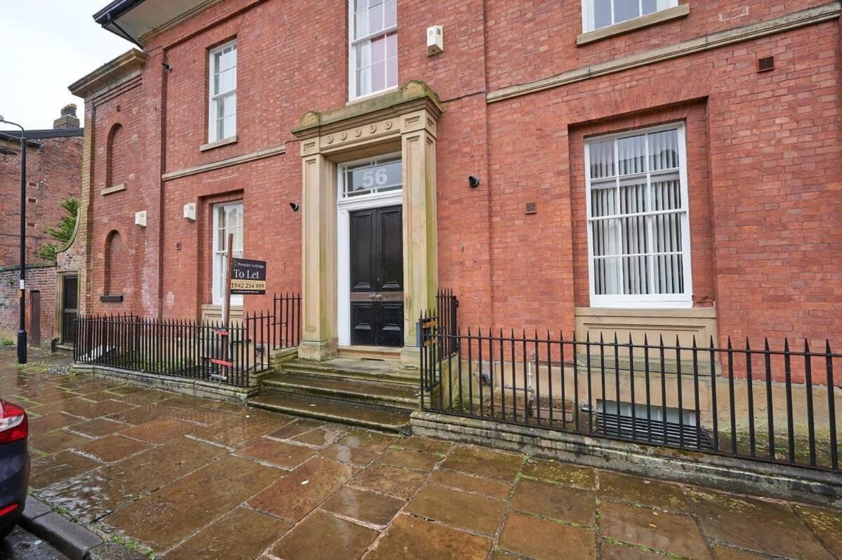 A Stylish Apartment With Parking In Preston Preston  Exterior photo